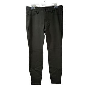 Liverpool women’s olive green stretch jeans size 10/30.  #35-0176